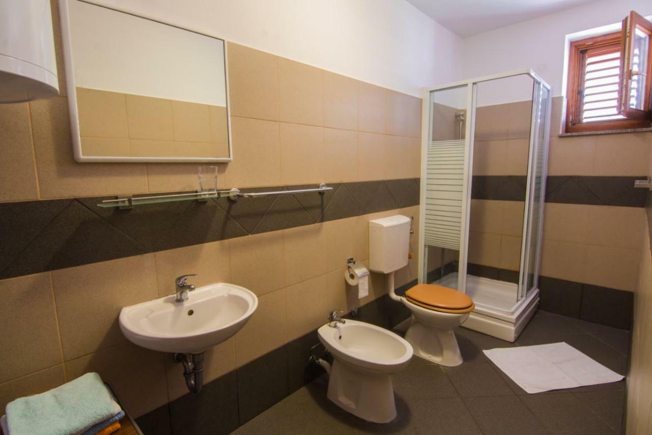 Apartments Villa Forida Mali Lošinj Exterior foto