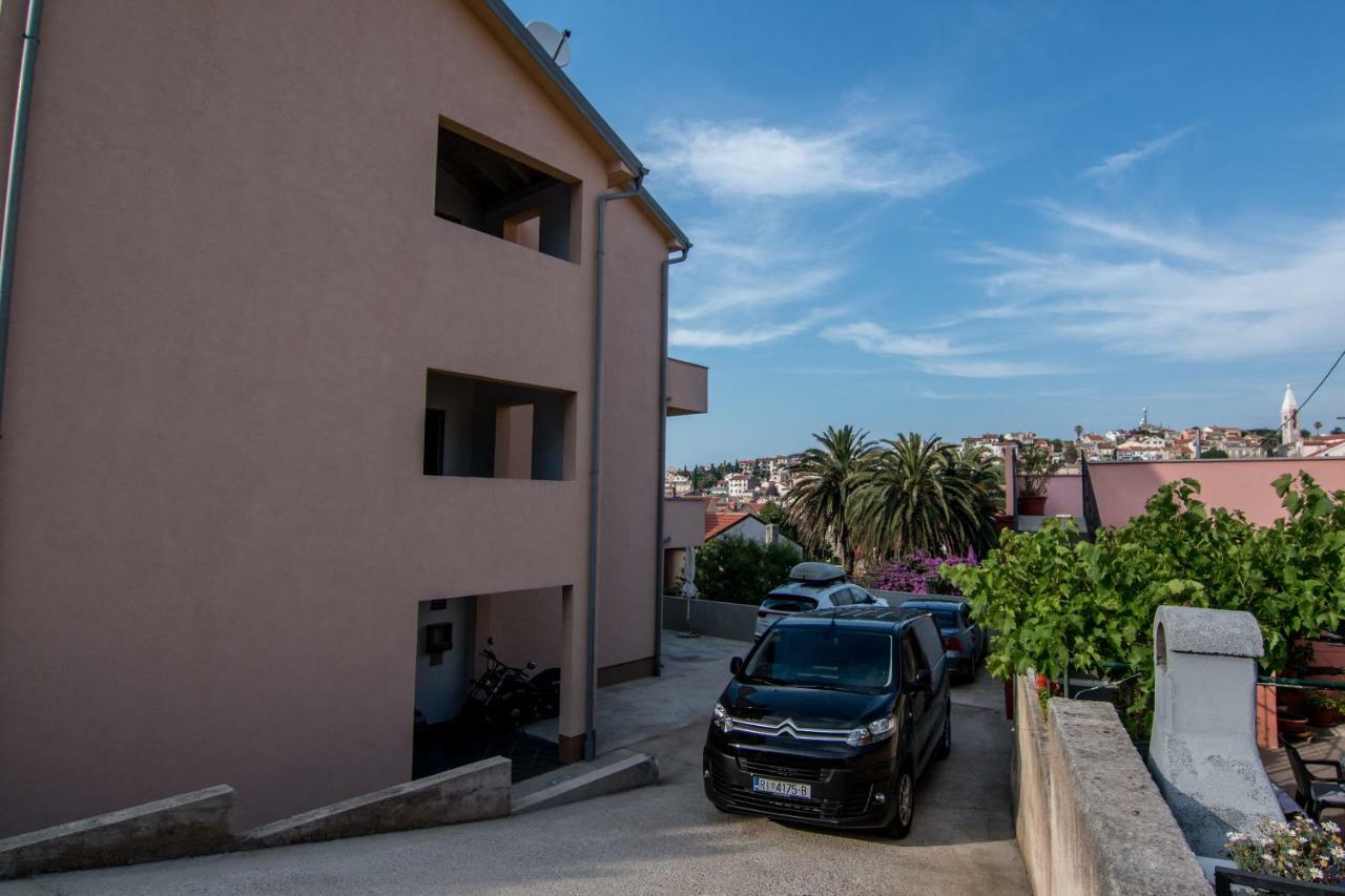 Apartments Villa Forida Mali Lošinj Exterior foto